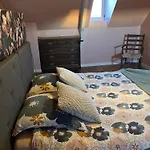 La Ferme De La Truffe D Hotes Bed and Breakfast 3*